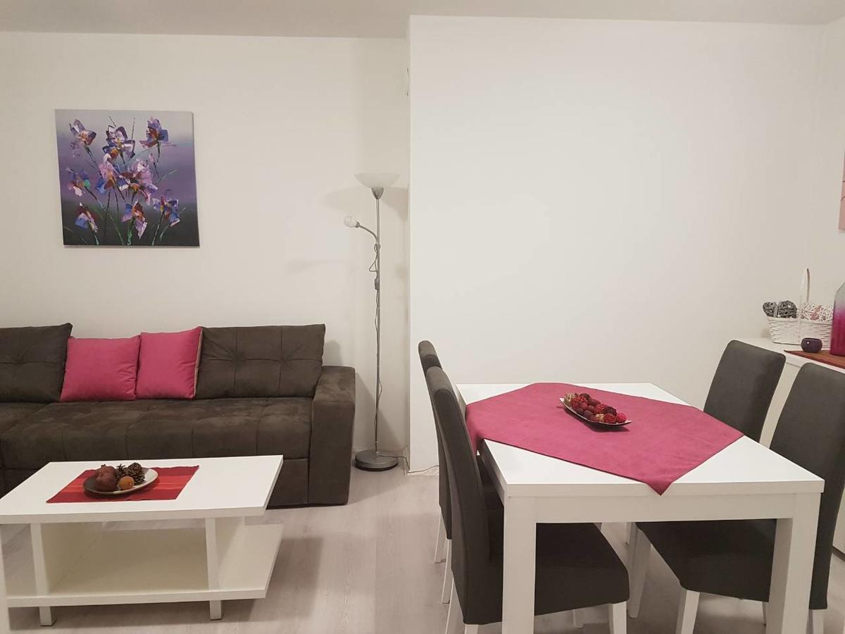 Apartment Gea 18 Novi Sad Exteriör bild