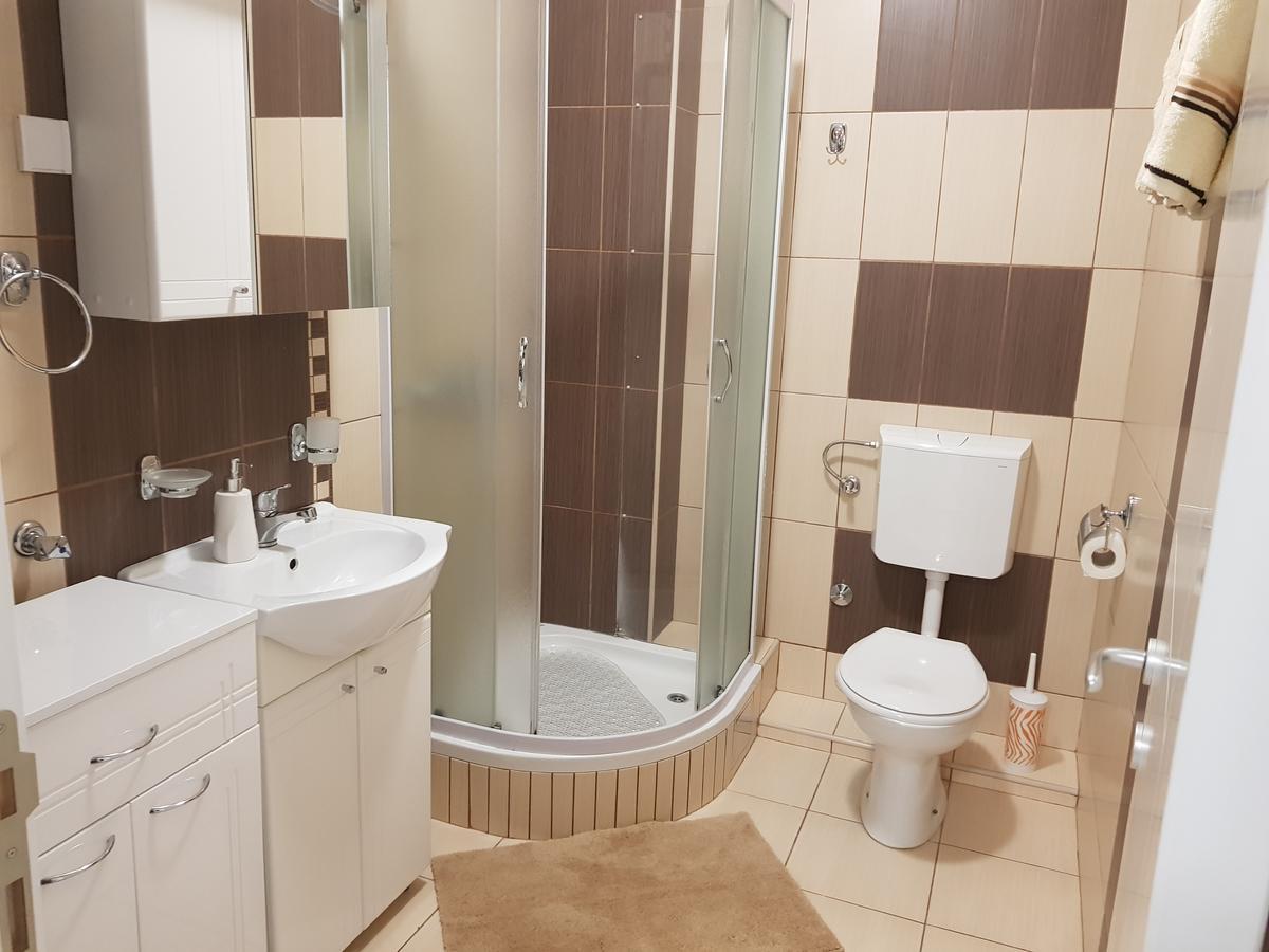 Apartment Gea 18 Novi Sad Exteriör bild