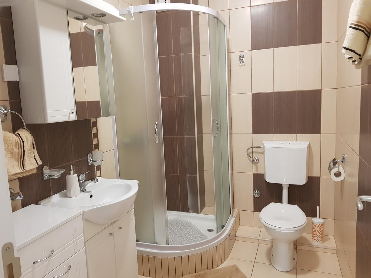 Apartment Gea 18 Novi Sad Exteriör bild