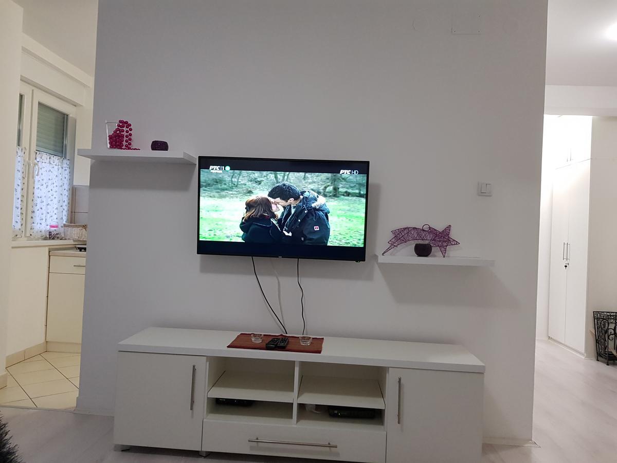 Apartment Gea 18 Novi Sad Exteriör bild