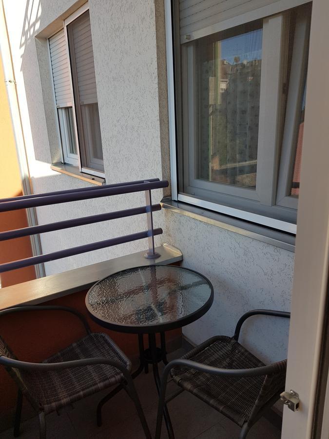 Apartment Gea 18 Novi Sad Exteriör bild