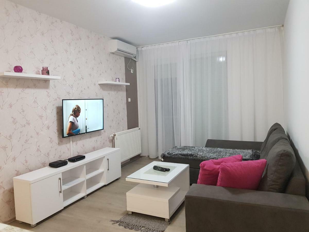 Apartment Gea 18 Novi Sad Exteriör bild