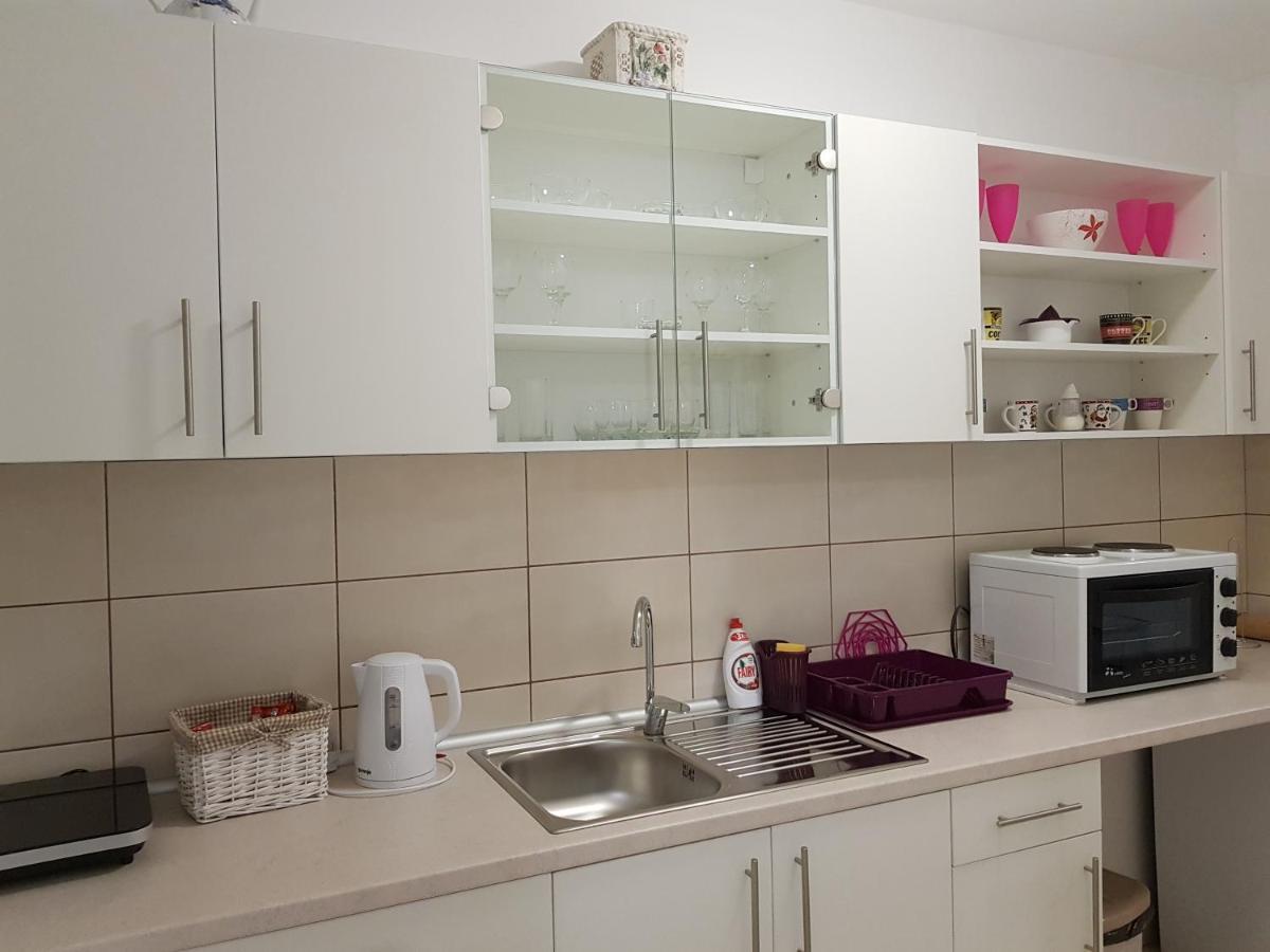 Apartment Gea 18 Novi Sad Exteriör bild